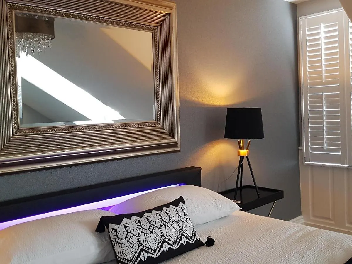 Park Dene Room Only Whitby Bed & Breakfast